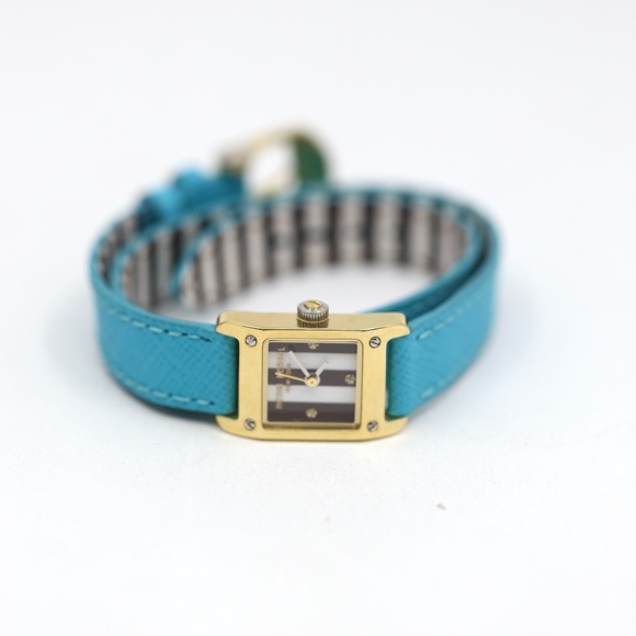 90's Henri Bendel Gold and Green Bracelet Watch - Picture 6 of 8